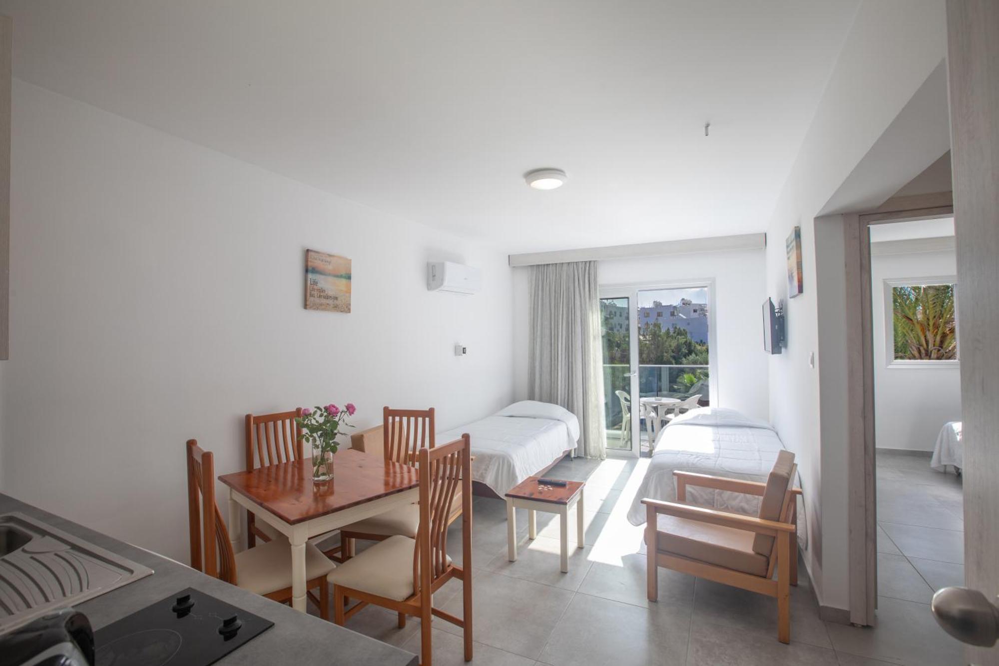 Pavlinia Hotel & Apartments Ayia Napa Exterior photo